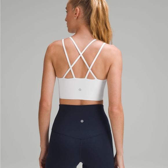 Lululemon sports bra - Picture 4 of 4
